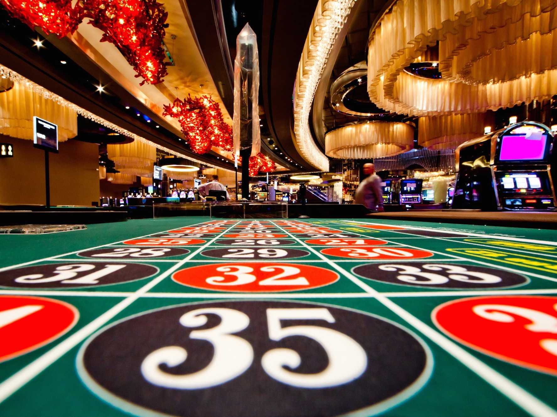 Blackjack'te kart sayarak nasıl kazanırsın? Betzula'te öğren.